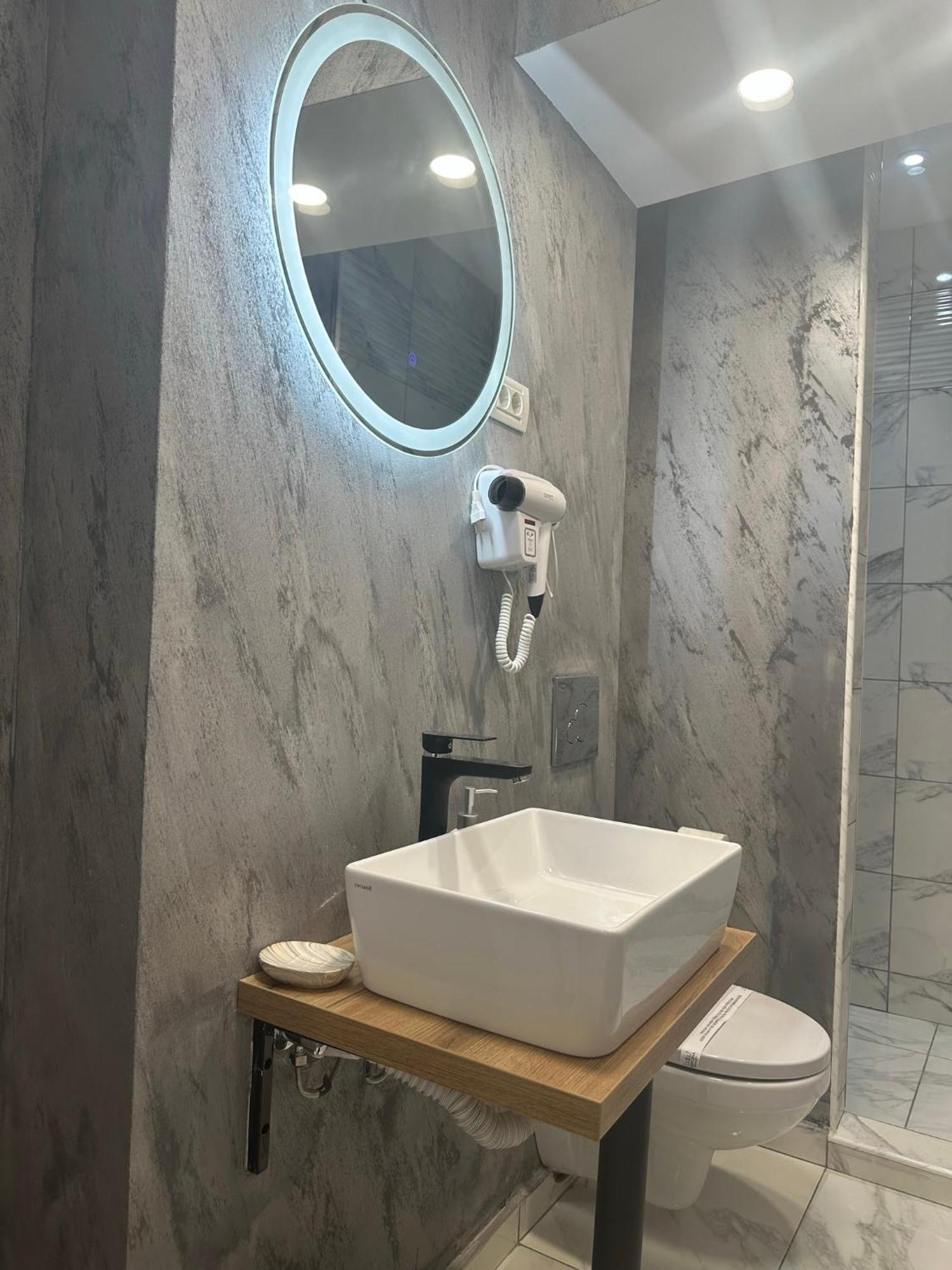 Stay Inn Central Brasov Apartments Екстериор снимка